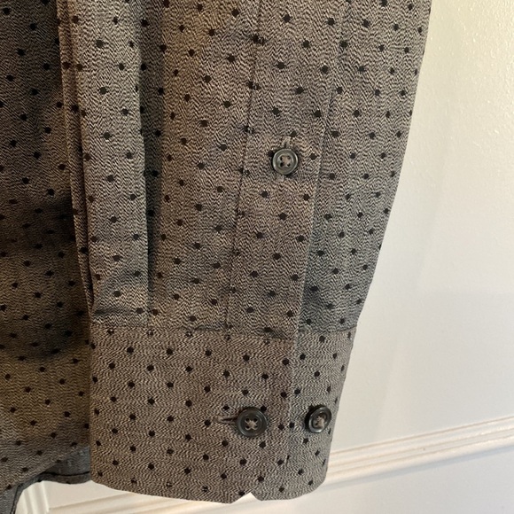 Egara navy dotted Long Sleeve Non Iron Slim Fit Shirt Size Medium EUC - Picture 5 of 14